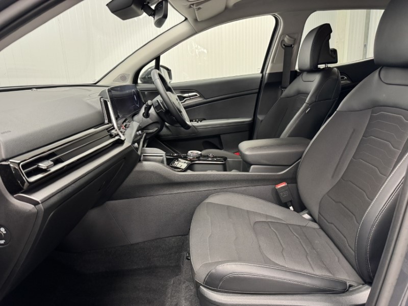 2025 (74) KIA SPORTAGE 1.6T GDi 207 HEV 3 5dr Auto 5083118