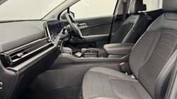 2025 (74) KIA SPORTAGE 1.6T GDi 207 HEV 3 5dr Auto 5083118