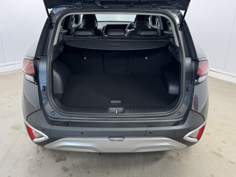 2025 (74) KIA SPORTAGE 1.6T GDi 207 HEV 3 5dr Auto 5083111