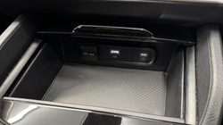 2025 (74) KIA SPORTAGE 1.6T GDi 207 HEV 3 5dr Auto 5083128