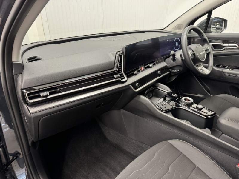 2025 (74) KIA SPORTAGE 1.6T GDi 207 HEV 3 5dr Auto 5083117