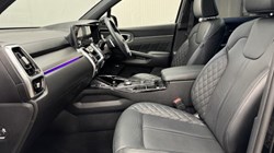 2024 (73) KIA SORENTO 1.6 T-GDi HEV Edition 5dr Auto 5045351