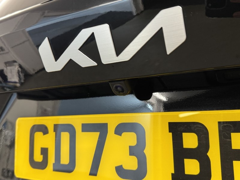 2024 (73) KIA SORENTO 1.6 T-GDi HEV Edition 5dr Auto 5045340