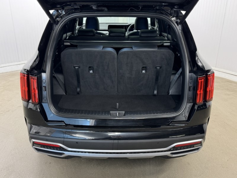 2024 (73) KIA SORENTO 1.6 T-GDi HEV Edition 5dr Auto 5045343