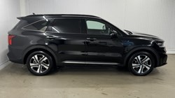 2024 (73) KIA SORENTO 1.6 T-GDi HEV Edition 5dr Auto 5045373