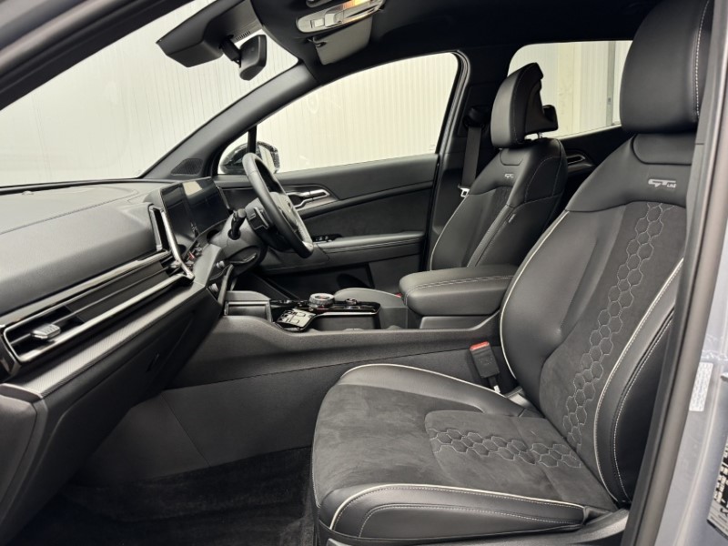 2025 (75) KIA SPORTAGE 1.6T GDi 207 HEV GT-Line 5dr Auto 5044841