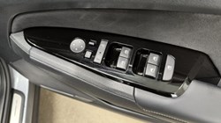 2025 (75) KIA SPORTAGE 1.6T GDi 207 HEV GT-Line 5dr Auto 5044843