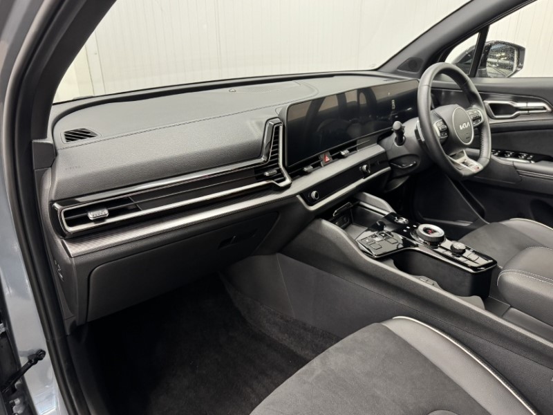 2025 (75) KIA SPORTAGE 1.6T GDi 207 HEV GT-Line 5dr Auto 5044840