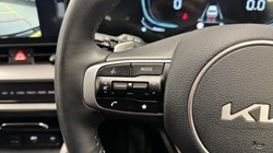 2025 (75) KIA SPORTAGE 1.6T GDi 207 HEV GT-Line 5dr Auto 5044855