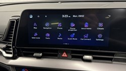 2024 (24) KIA SPORTAGE 1.6T GDi ISG GT-Line 5dr 5040918