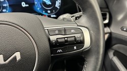 2025 (25) KIA SPORTAGE 1.6T GDi 207 HEV GT-Line S 5dr Auto 5076736