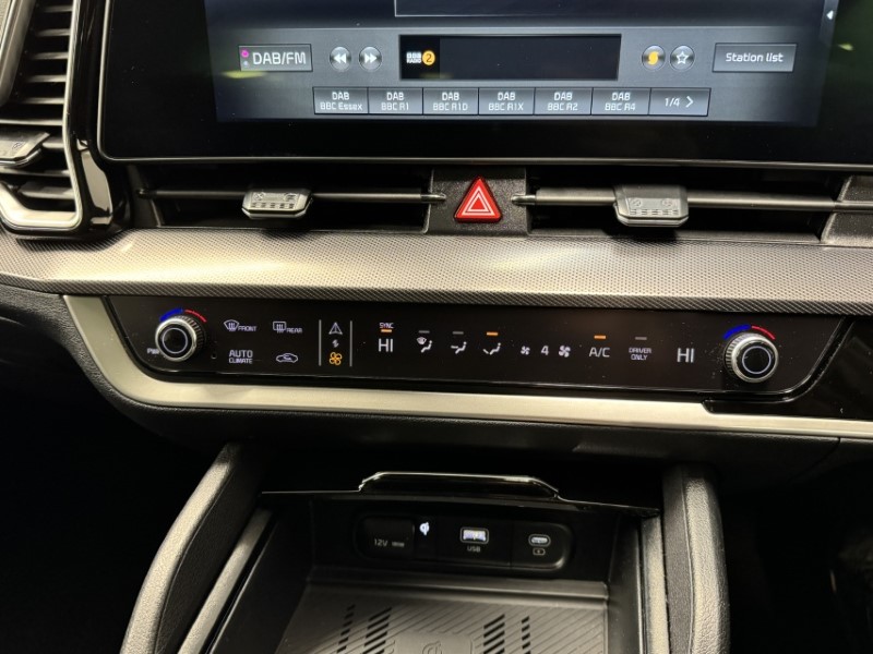 2025 (25) KIA SPORTAGE 1.6T GDi 207 HEV GT-Line S 5dr Auto 5076730