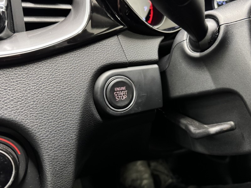 2025 (25) KIA CEED 1.5T GDi ISG 138 3 5dr DCT 5030975