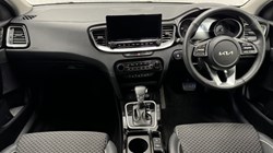 2025 (25) KIA CEED 1.5T GDi ISG 138 3 5dr DCT 5030959