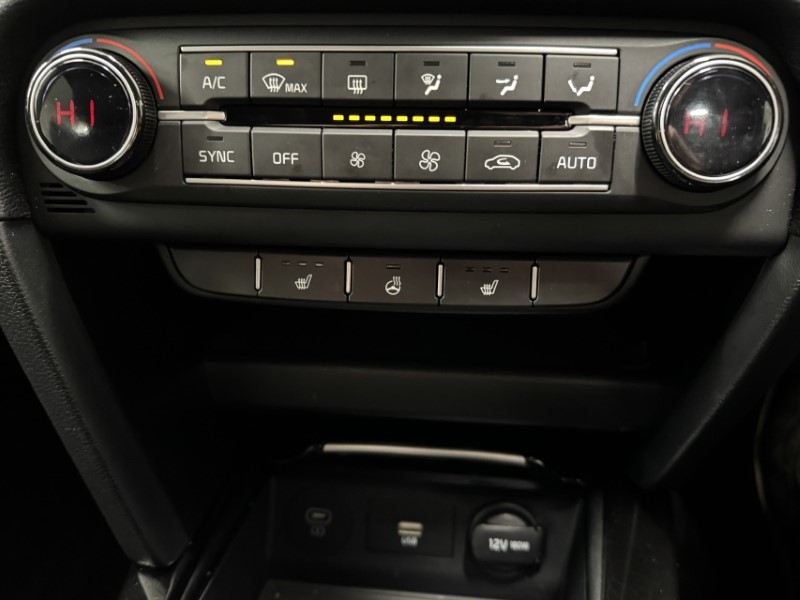 2025 (25) KIA CEED 1.5T GDi ISG 138 3 5dr DCT 5030969