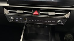 2025 (25) KIA NIRO 1.6 GDi 127 Hybrid 2 Nav 5dr DCT 5031126