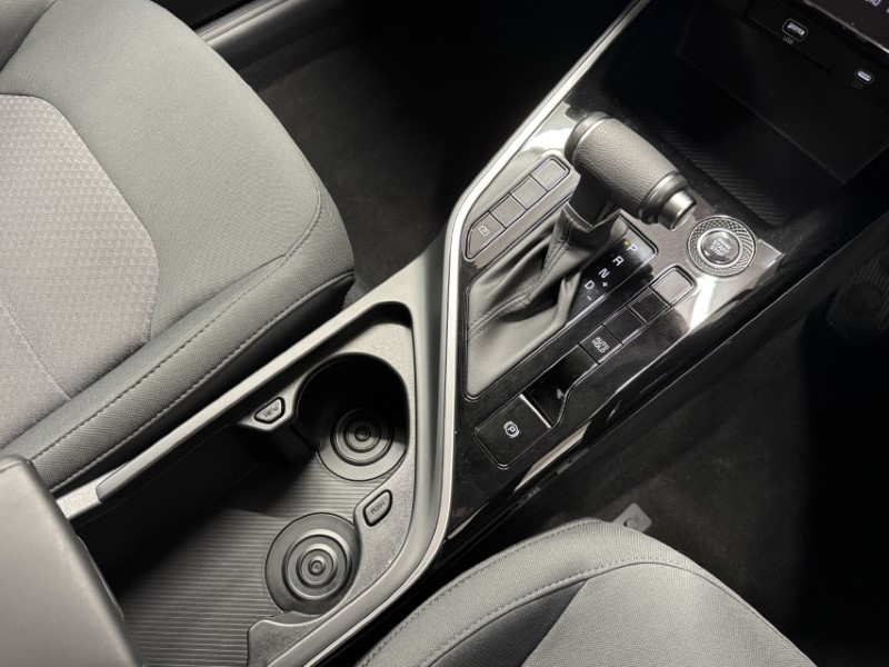 2025 (25) KIA NIRO 1.6 GDi 127 Hybrid 2 Nav 5dr DCT 5031123