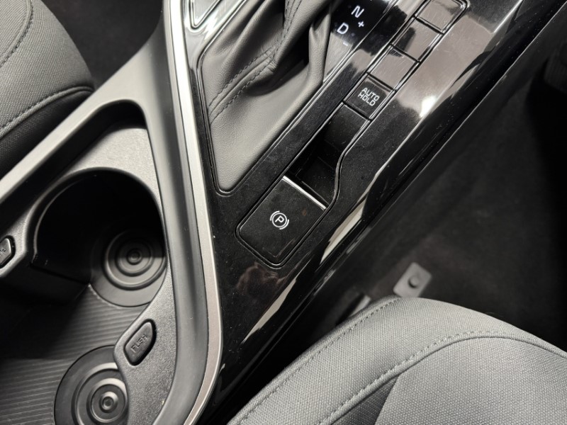 2025 (25) KIA NIRO 1.6 GDi 127 Hybrid 2 Nav 5dr DCT 5031124