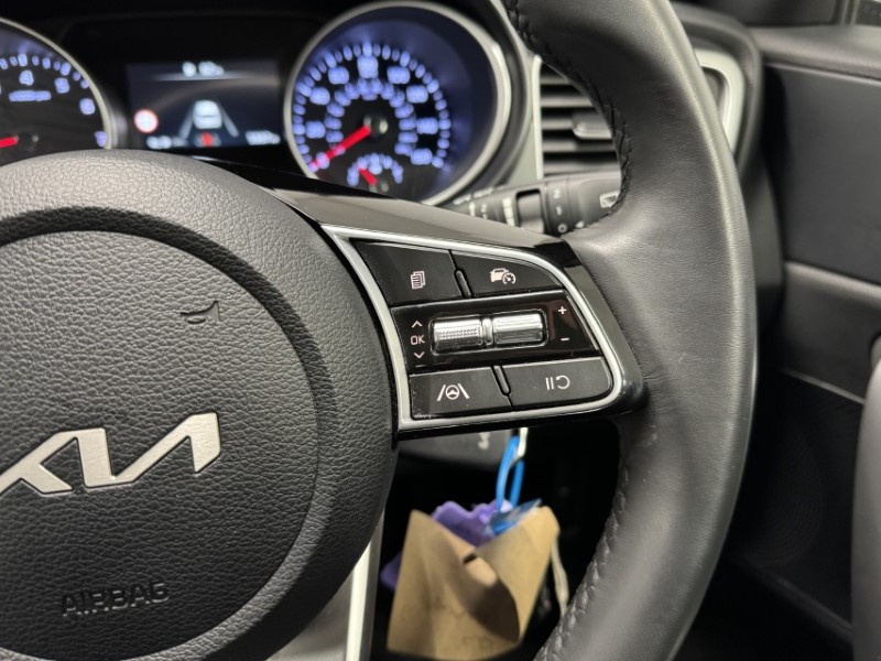 2025 (25) KIA CEED 1.5T GDi ISG 138 2 5dr 5030928