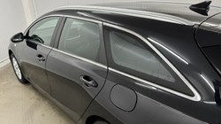 2025 (25) KIA CEED 1.5T GDi ISG 138 2 5dr 5030936