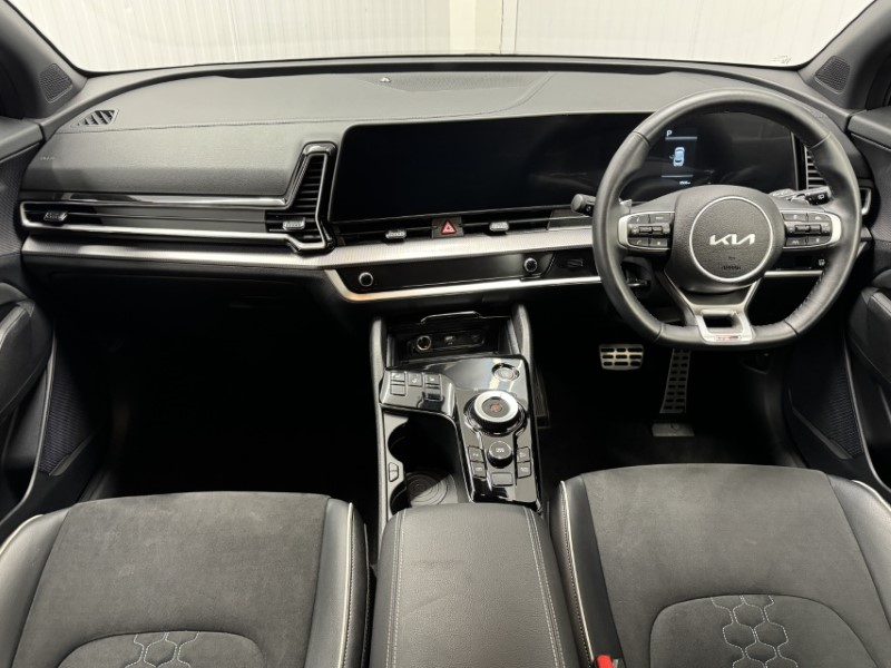 2025 (75) KIA SPORTAGE 1.6T GDi 207 HEV GT-Line 5dr Auto 5088474