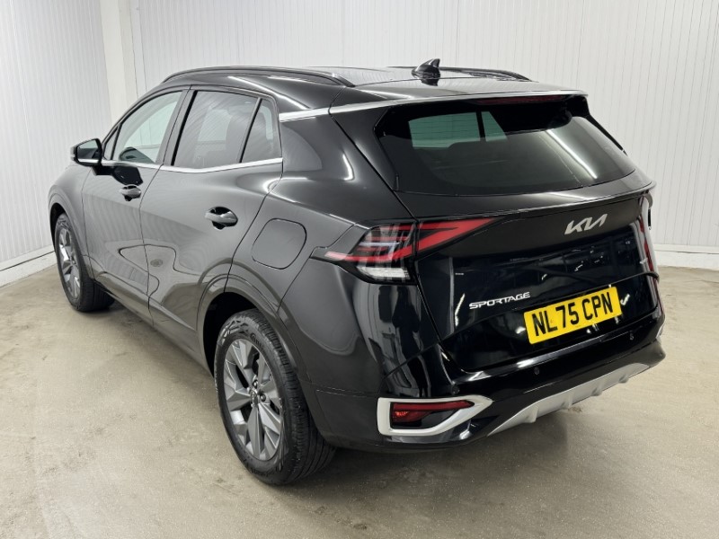 2025 (75) KIA SPORTAGE 1.6T GDi 207 HEV GT-Line 5dr Auto 5088469