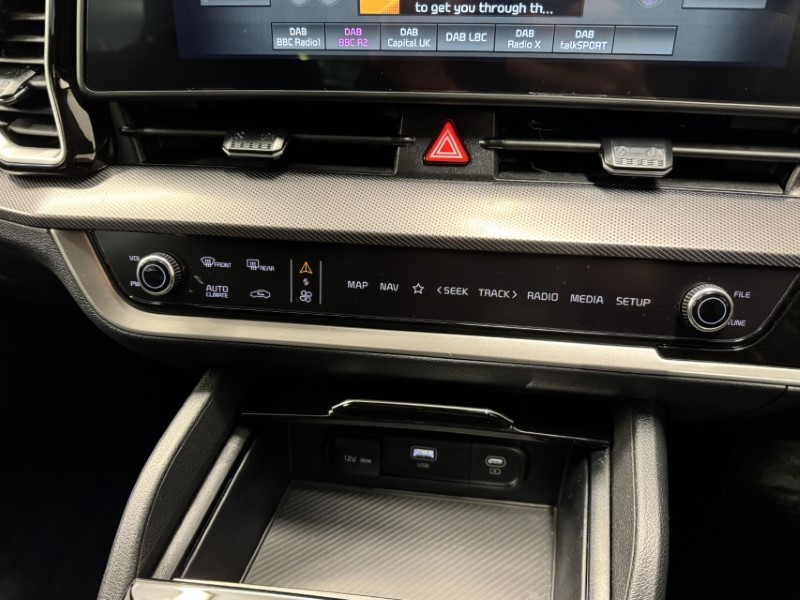 2025 (75) KIA SPORTAGE 1.6T GDi 207 HEV GT-Line 5dr Auto 5076664