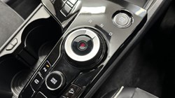 2025 (75) KIA SPORTAGE 1.6T GDi 207 HEV GT-Line 5dr Auto 5076660