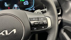 2025 (75) KIA SPORTAGE 1.6T GDi 207 HEV GT-Line 5dr Auto 5076671