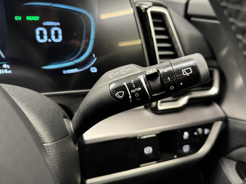 2025 (75) KIA SPORTAGE 1.6T GDi 207 HEV GT-Line 5dr Auto 5076643