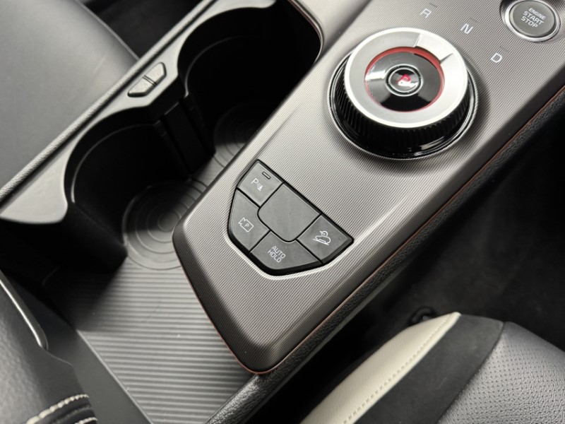 2025 (75) KIA SPORTAGE 1.6T GDi HEV GT-Line S 5dr Auto 5078968