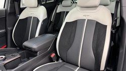 2025 (75) KIA SPORTAGE 1.6T GDi HEV GT-Line S 5dr Auto 5078962