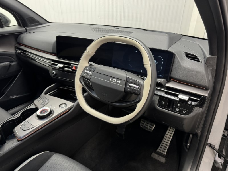 2025 (75) KIA SPORTAGE 1.6T GDi HEV GT-Line S 5dr Auto 5078985