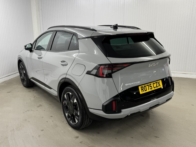 2025 (75) KIA SPORTAGE 1.6T GDi HEV GT-Line S 5dr Auto 5078954