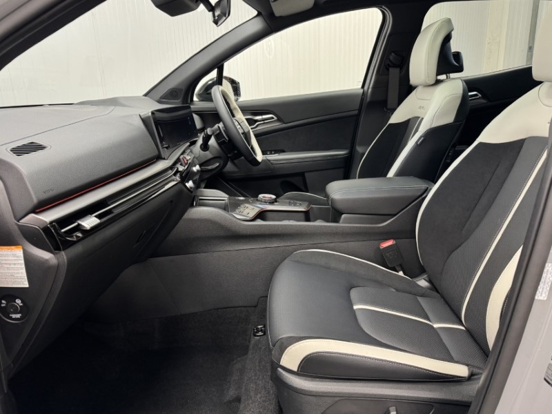 2025 (75) KIA SPORTAGE 1.6T GDi HEV GT-Line S 5dr Auto 5078984