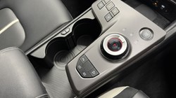 2025 (75) KIA SPORTAGE 1.6T GDi HEV GT-Line S 5dr Auto 5059685