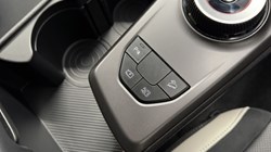 2025 (75) KIA SPORTAGE 1.6T GDi HEV GT-Line S 5dr Auto 5059686