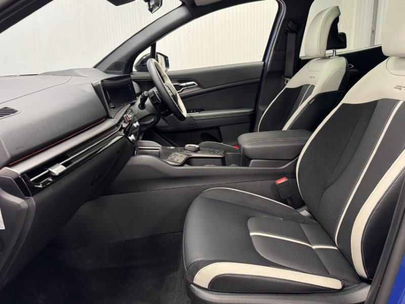 2025 (75) KIA SPORTAGE 1.6T GDi HEV GT-Line S 5dr Auto 5059680