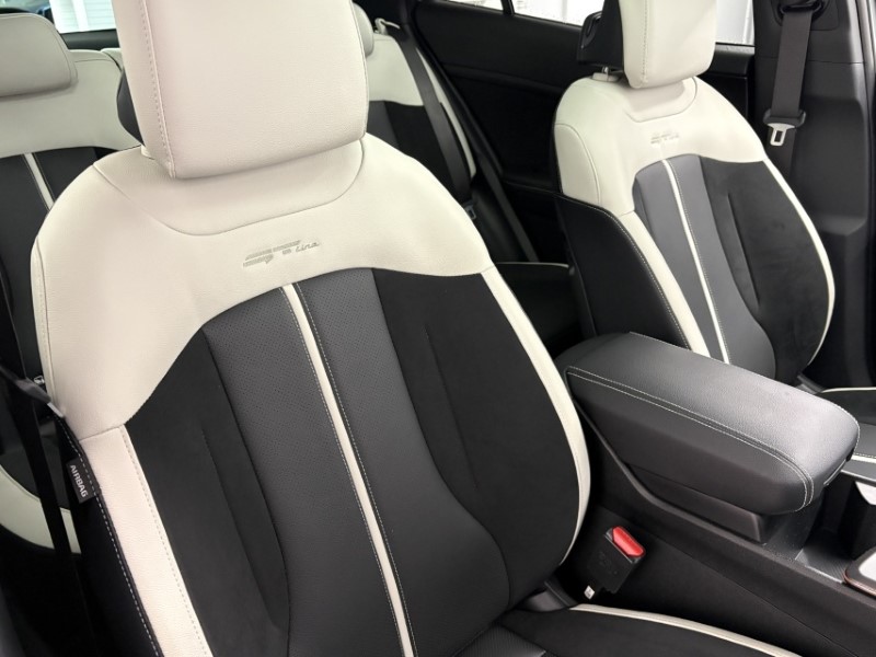 2025 (75) KIA SPORTAGE 1.6T GDi HEV GT-Line S 5dr Auto 5052627