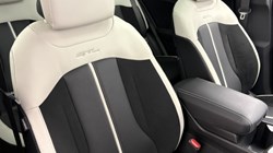 2025 (75) KIA SPORTAGE 1.6T GDi HEV GT-Line S 5dr Auto 5052627