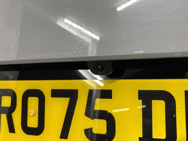 2025 (75) KIA SPORTAGE 1.6T GDi HEV GT-Line S 5dr Auto 5052606