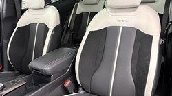 2025 (75) KIA SPORTAGE 1.6T GDi HEV GT-Line S 5dr Auto 5052624