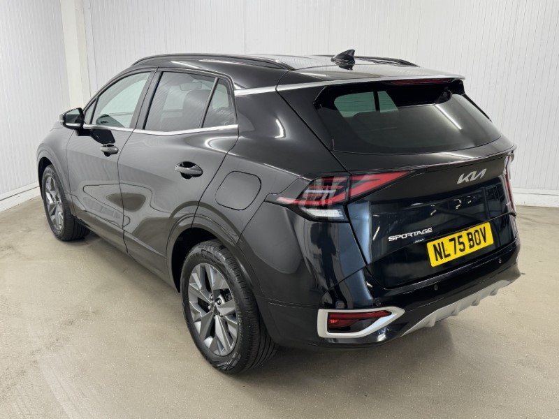 2025 (75) KIA SPORTAGE 1.6T GDi 207 HEV GT-Line 5dr Auto 5098595