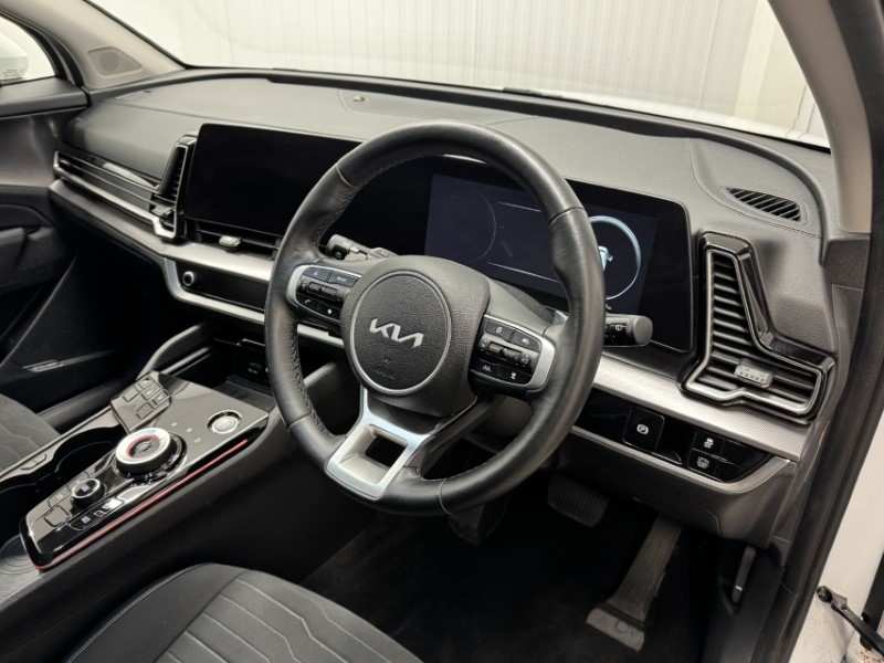 2023 (23) KIA SPORTAGE 1.6T GDi HEV 4 5dr Auto 5102696