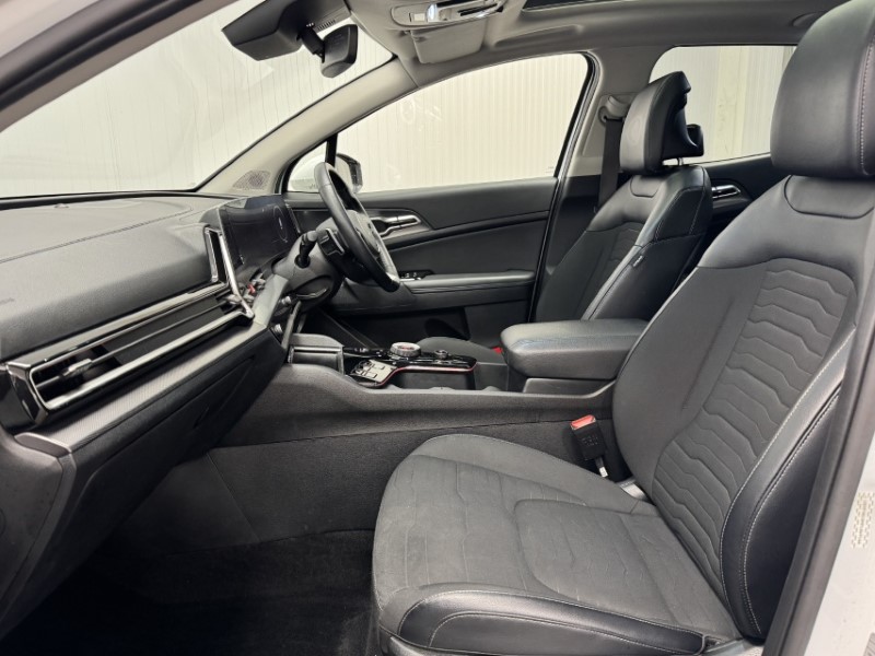 2023 (23) KIA SPORTAGE 1.6T GDi HEV 4 5dr Auto 5102694