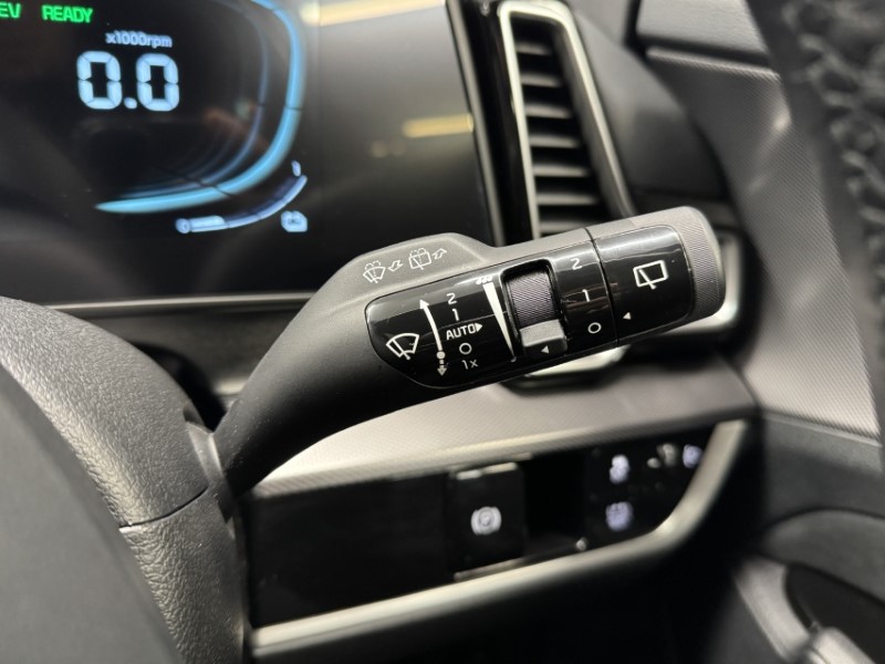 2025 (75) KIA SPORTAGE 1.6T GDi 207 HEV GT-Line 5dr Auto 5091634