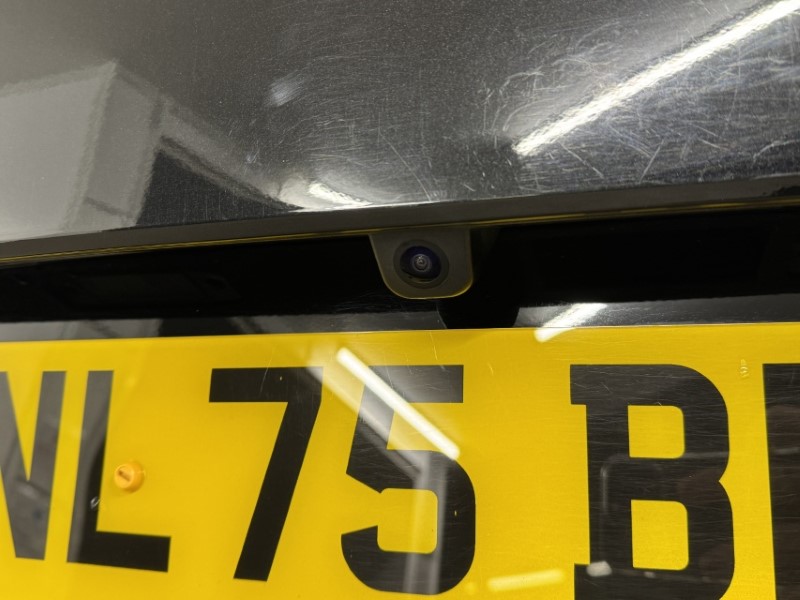 2025 (75) KIA SPORTAGE 1.6T GDi 207 HEV GT-Line 5dr Auto 5103660