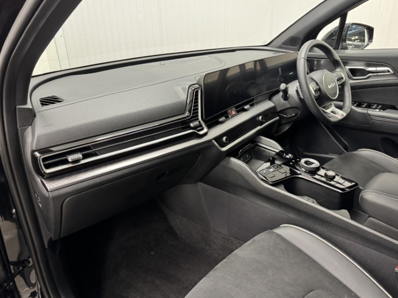 2025 (75) KIA SPORTAGE 1.6T GDi 207 HEV GT-Line 5dr Auto 5103666