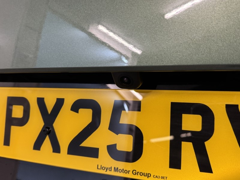 2025 (25) KIA SPORTAGE 1.6T GDi 207 HEV GT-Line S 5dr Auto AWD 5059804