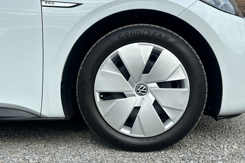 2021 (71) VOLKSWAGEN ID.3 150kW Life Pro Performance 58kWh 5dr Auto 5445628
